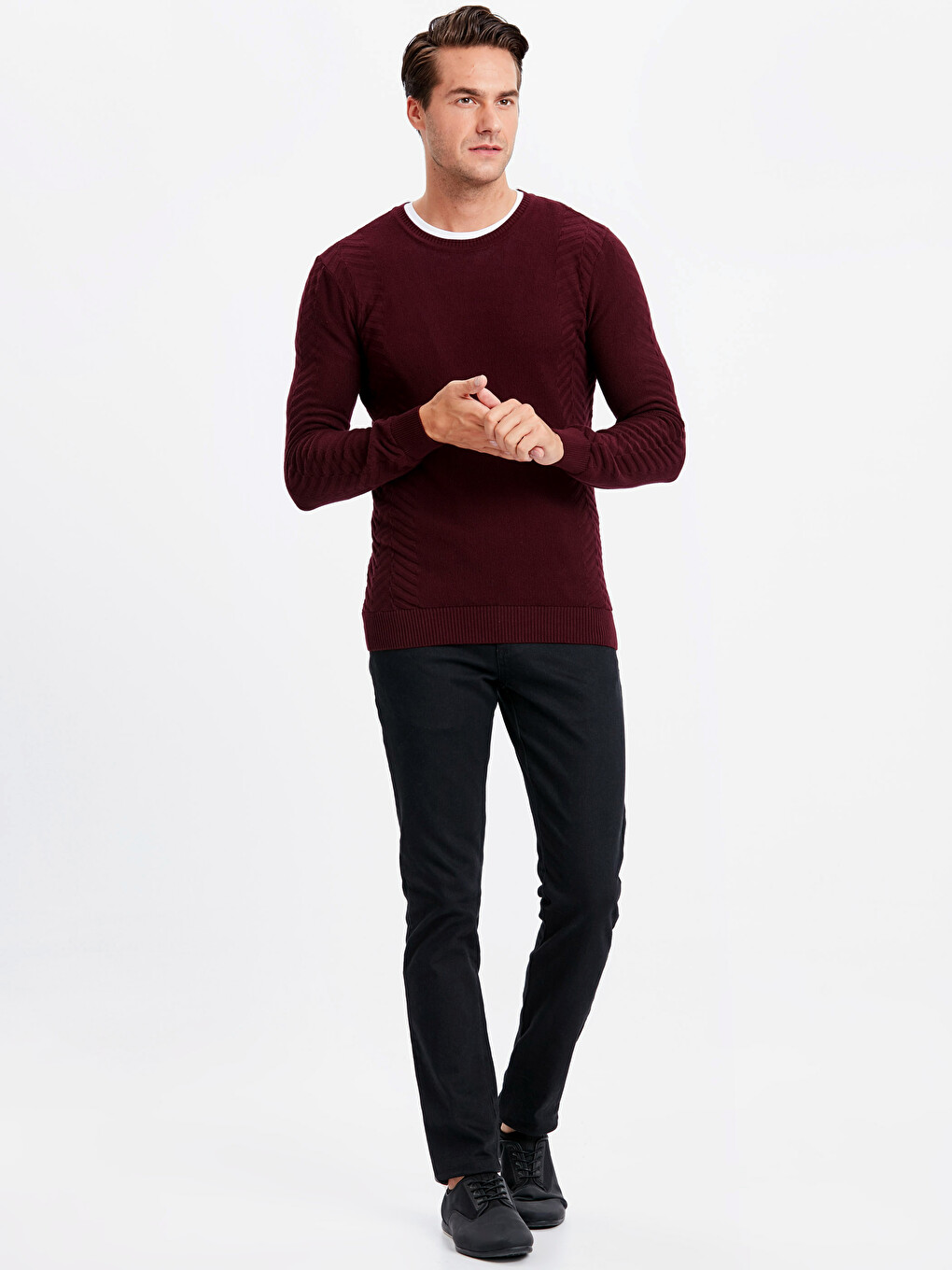 Man Bordeaux Sweater-2