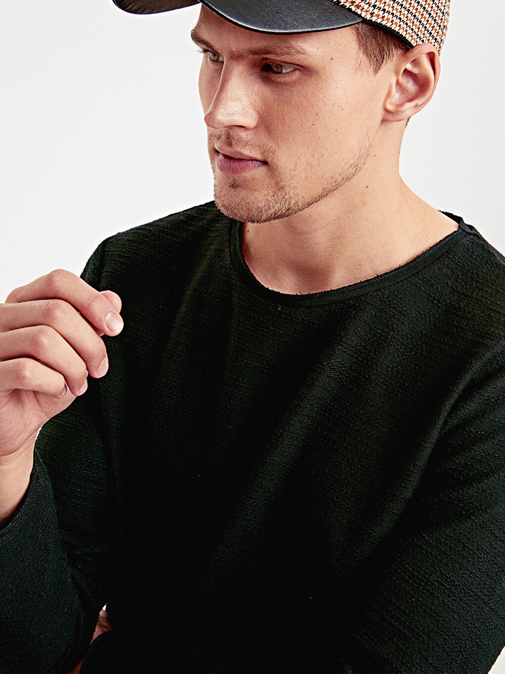 CRNA Dukserica Muškarac-3