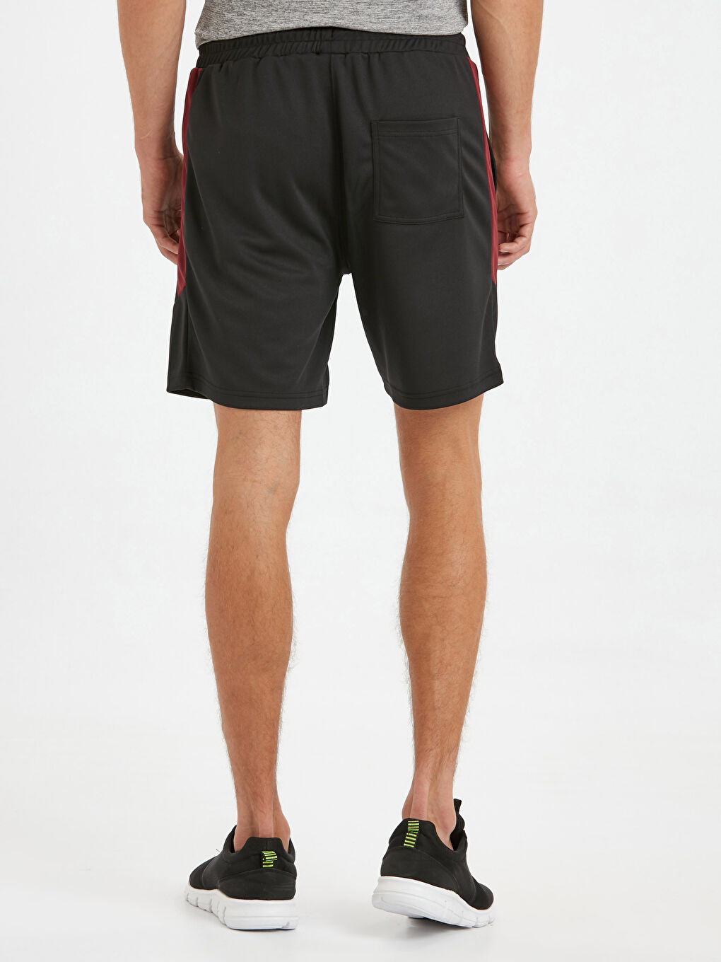 Yeni Siyah Spor Şort-2