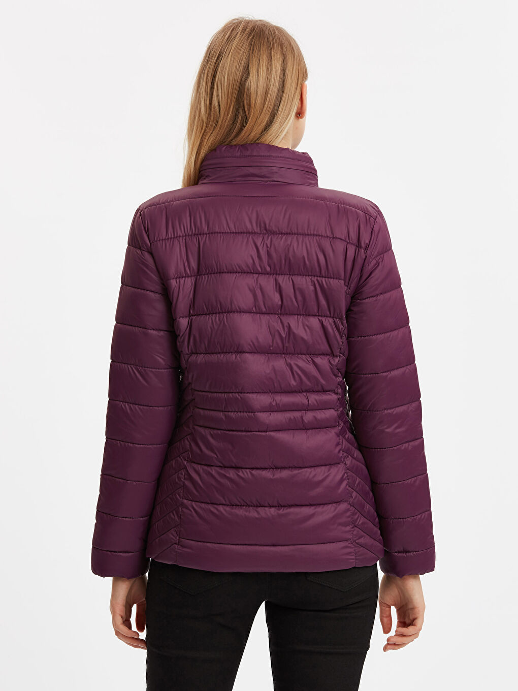 Жінка ФІОЛЕТОВИЙ Пухове пальто-1