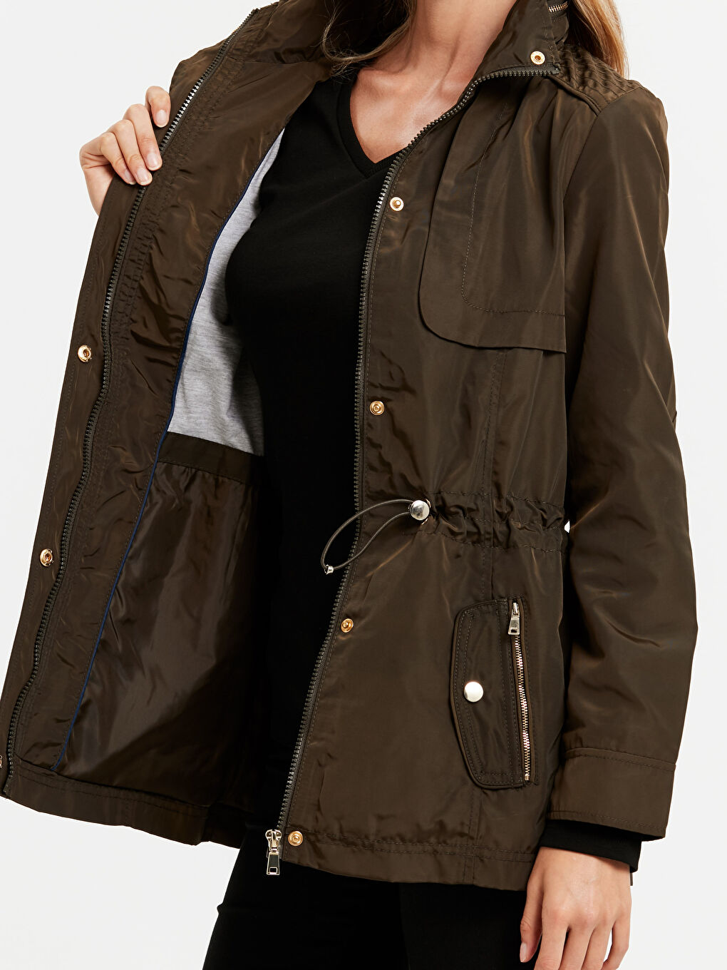 Жена Каки Шушляково яке-5