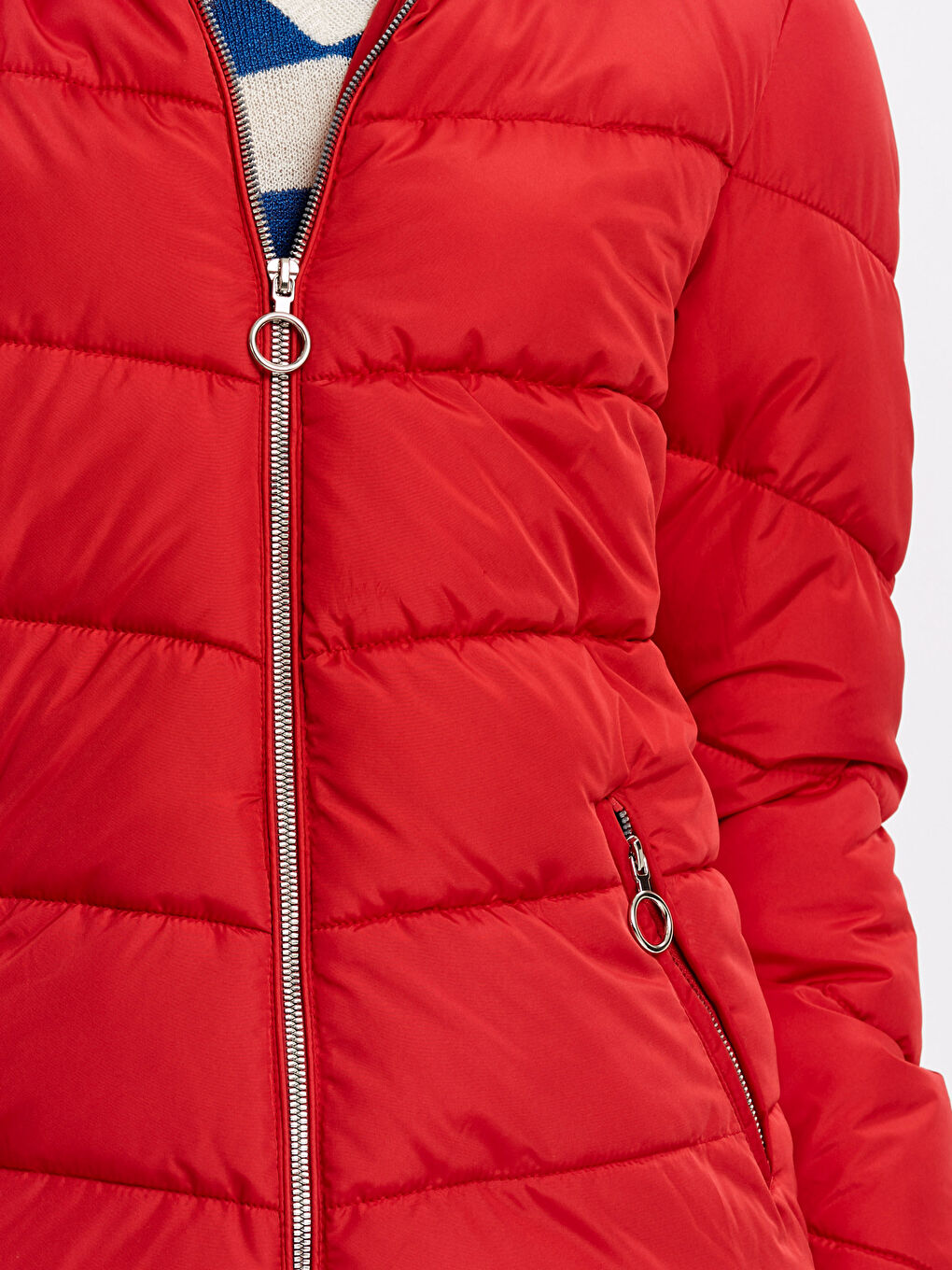 Woman RED Puffer Coat-4