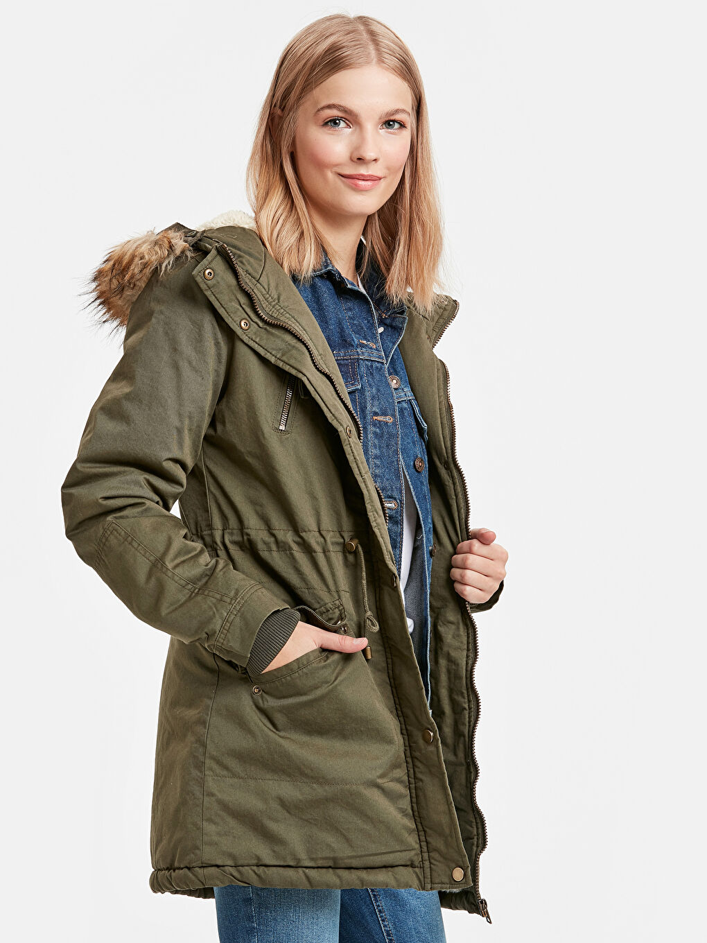 Hooded Collar Regular Long Sleeve Pocket Detailed Women's Parka -8W1220Z8-ATN