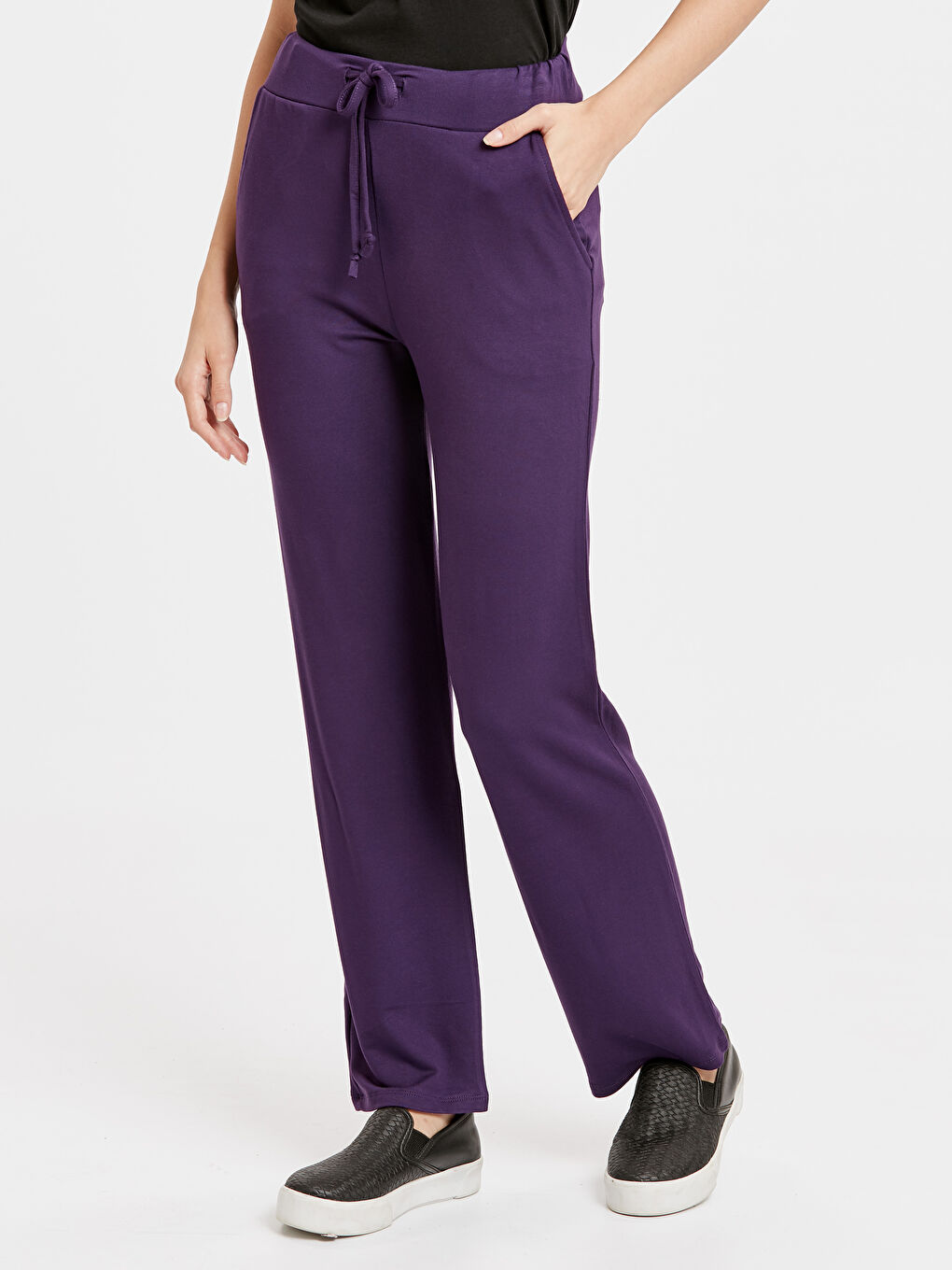 Women's Sweatpants-1