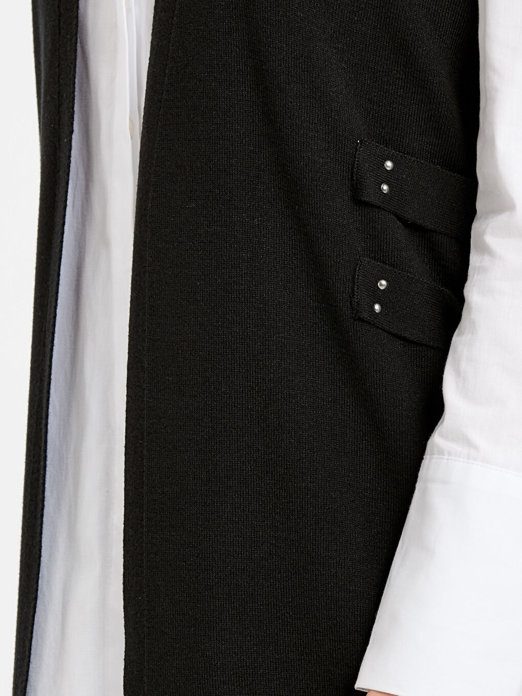 V-Neck Women's Knitted Vest-3