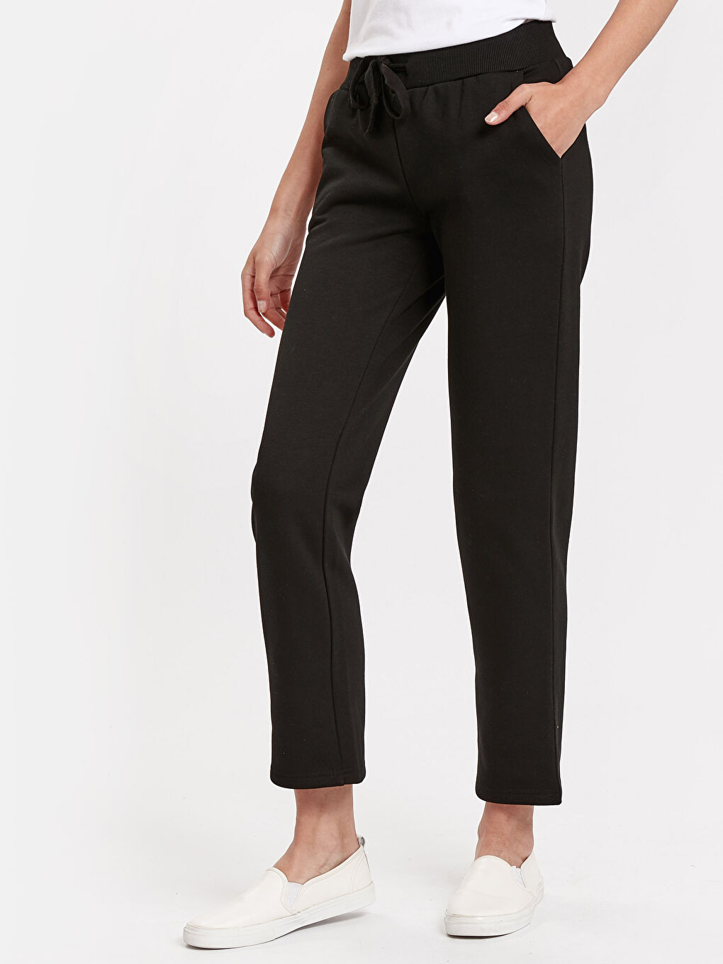 Yeni Siyah Eşofman Altı-1