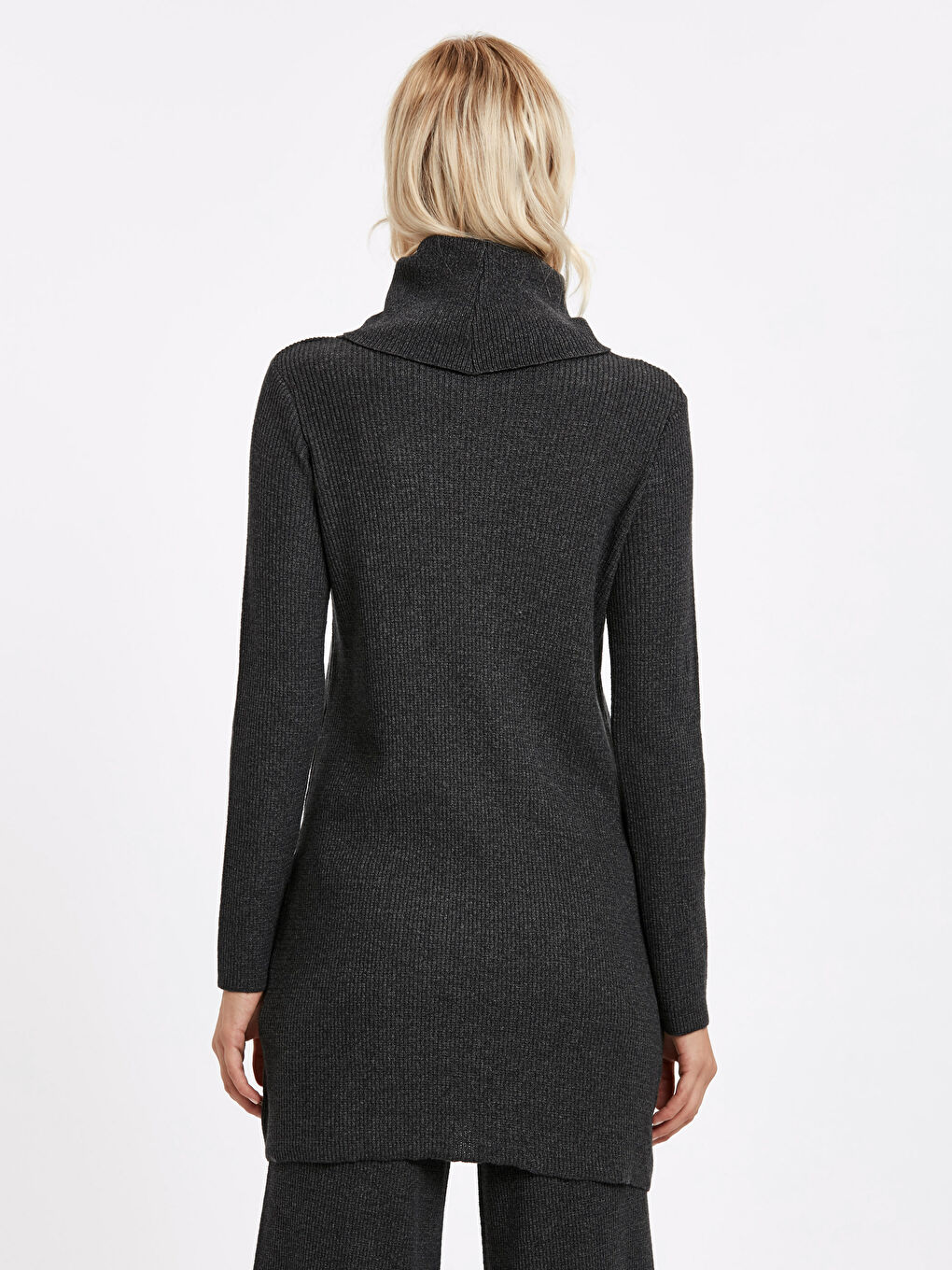 Antrasit Balıkçı Yaka Düz Uzun Kollu Triko Kadın Tunik-1