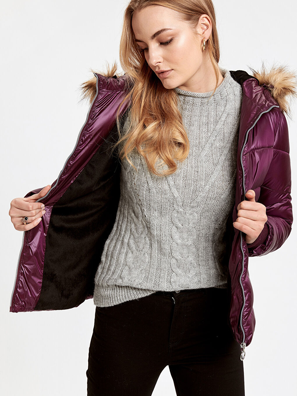 LCW Vision Kurzmantel mit Kapuze und Kunstfelldetails -8W4869Z8-D1Y