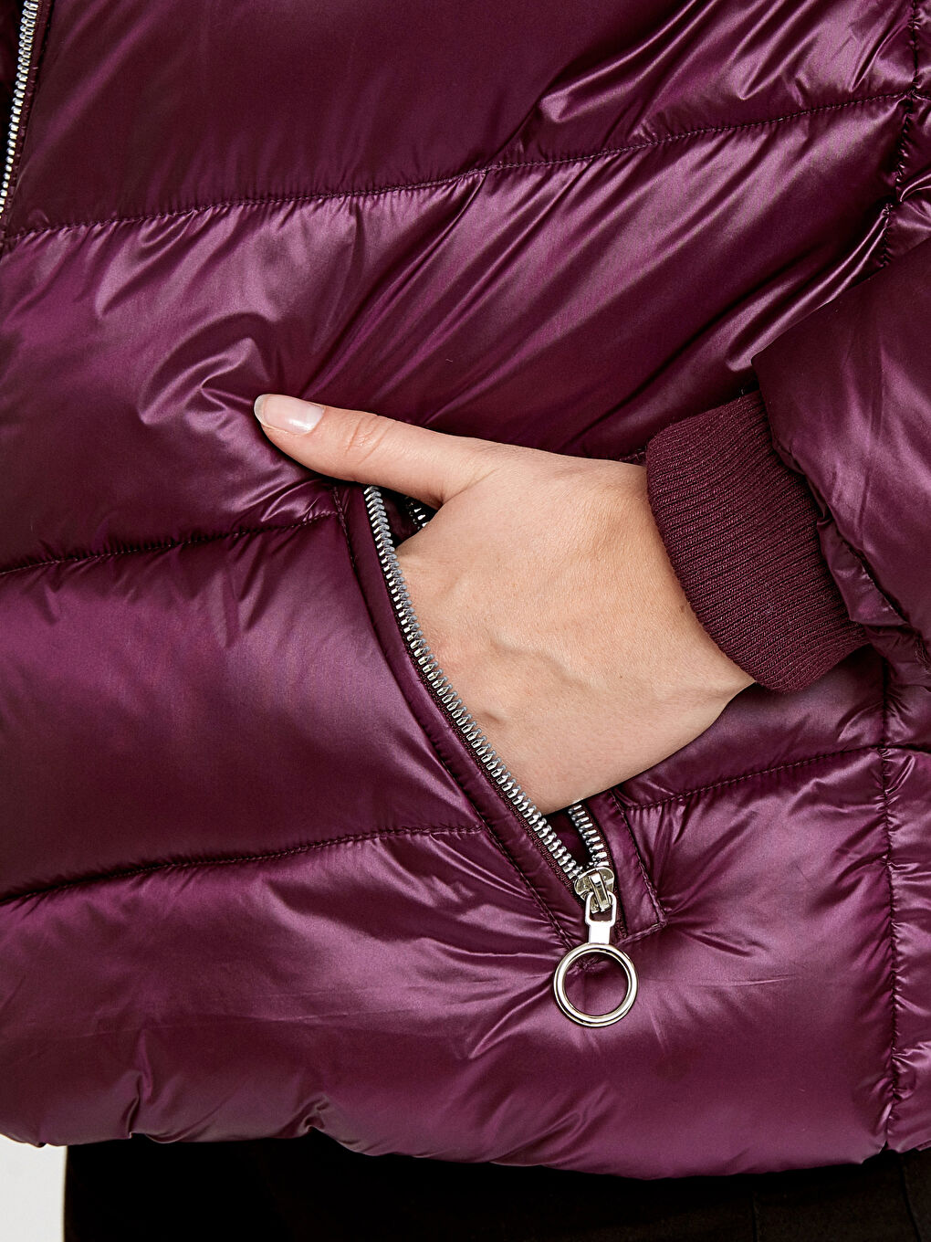 LCW Vision Kurzmantel mit Kapuze und Kunstfelldetails -8W4869Z8-D1Y