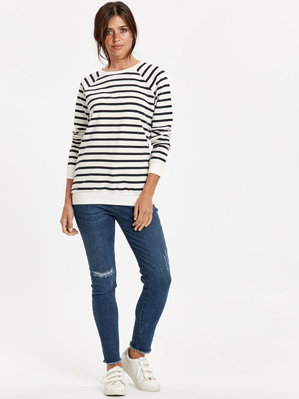 Woman WHITE Sweatshirt-2