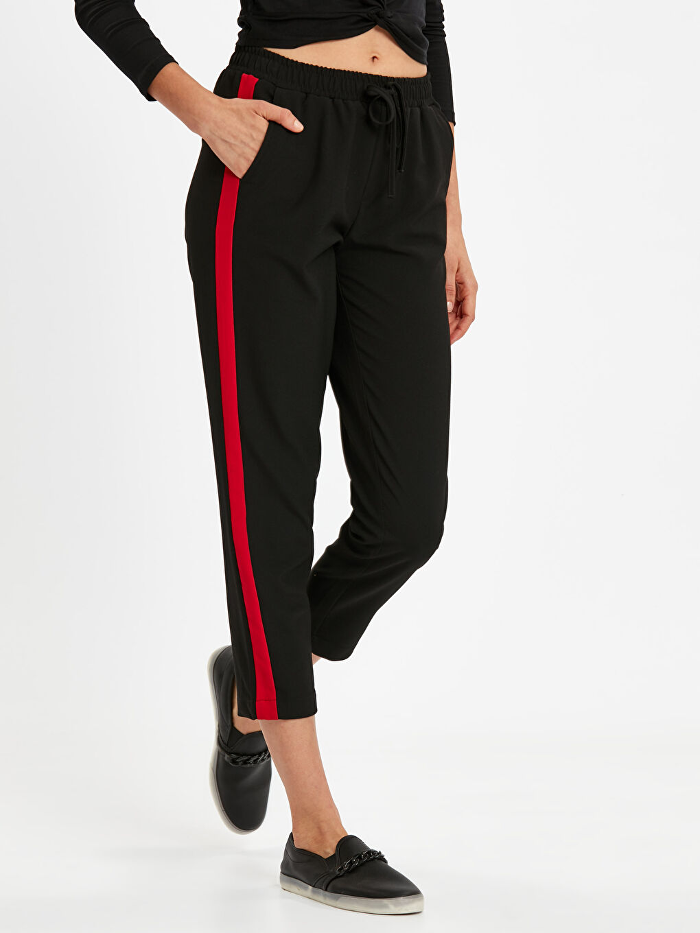 Woman BLACK Trousers-1