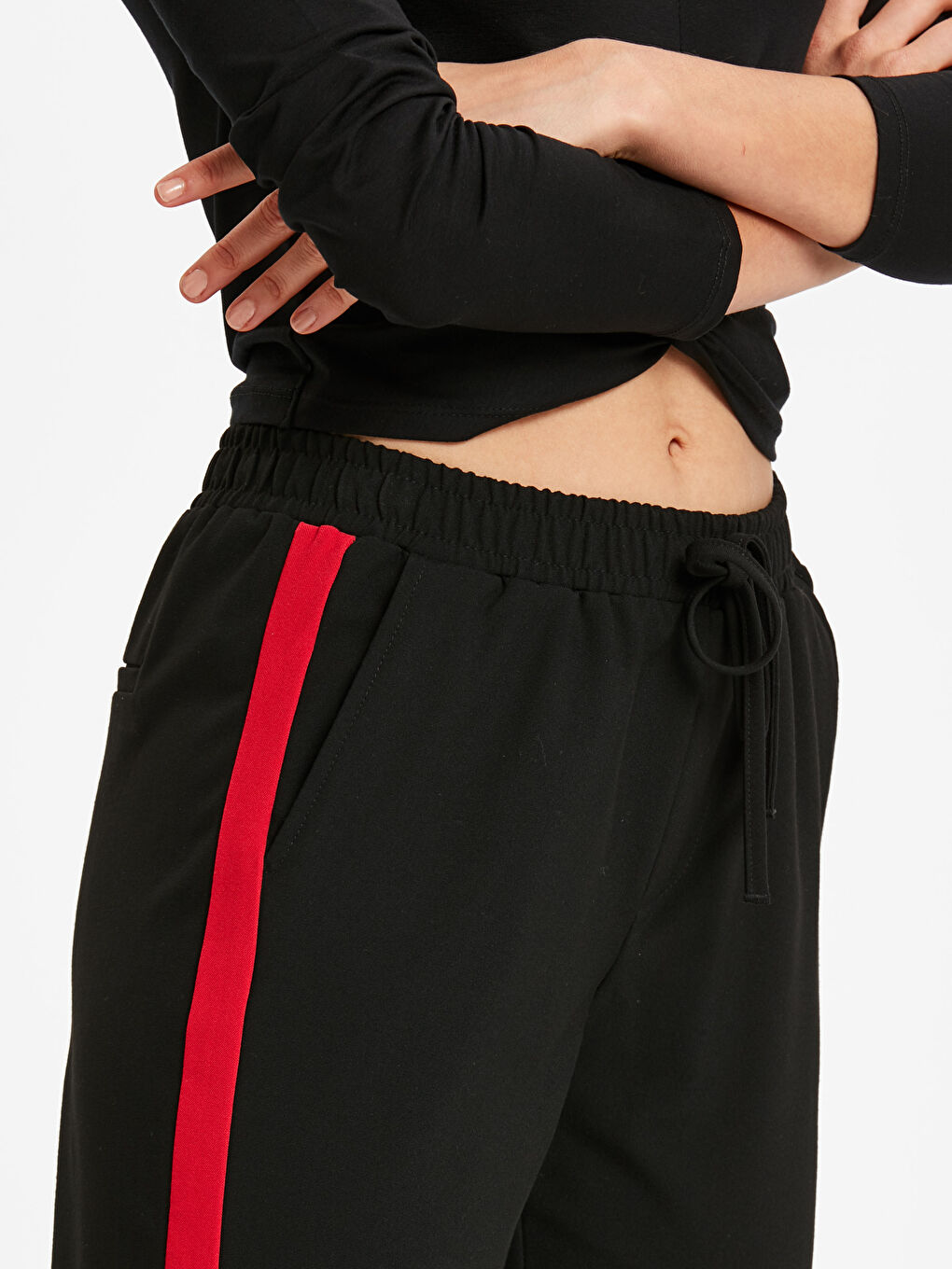 Woman BLACK Trousers-3