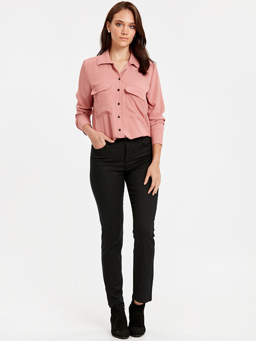 Siyah Standart Fit Kadın Jean