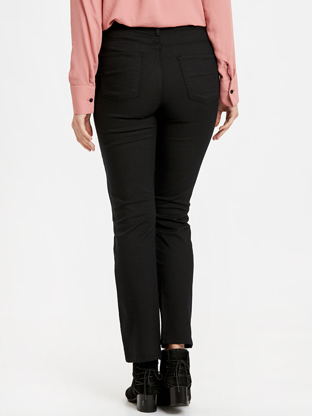 Siyah Standart Fit Kadın Jean-2