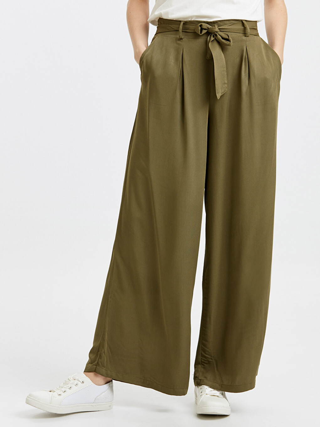 Woman Khaki Trousers-1