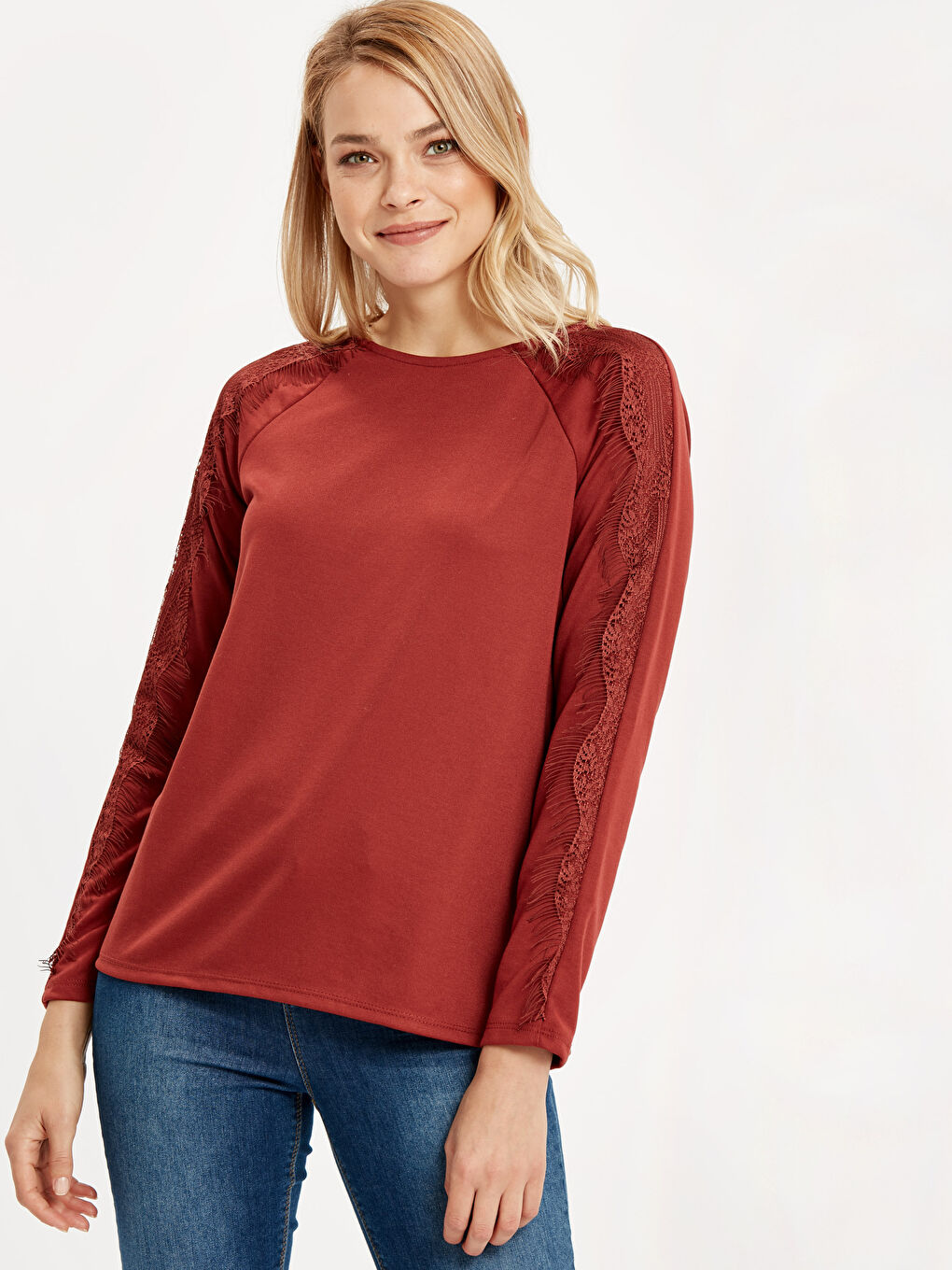 LCWAIKIKI Classic Frau BURGUND T-Shirt -8WG266Z8-LY6