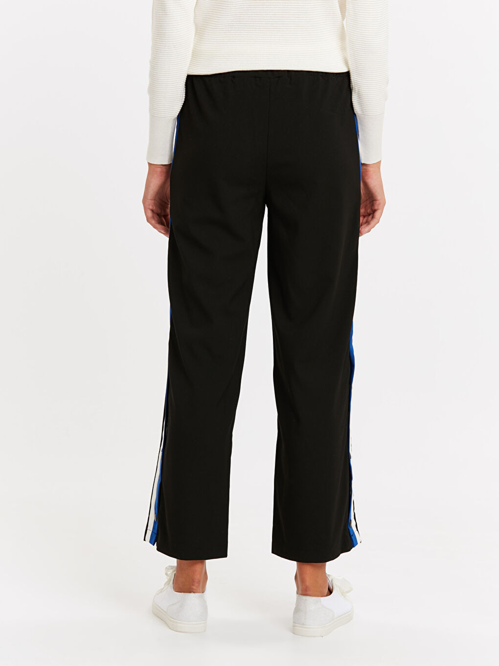 Woman BLACK Trousers-2
