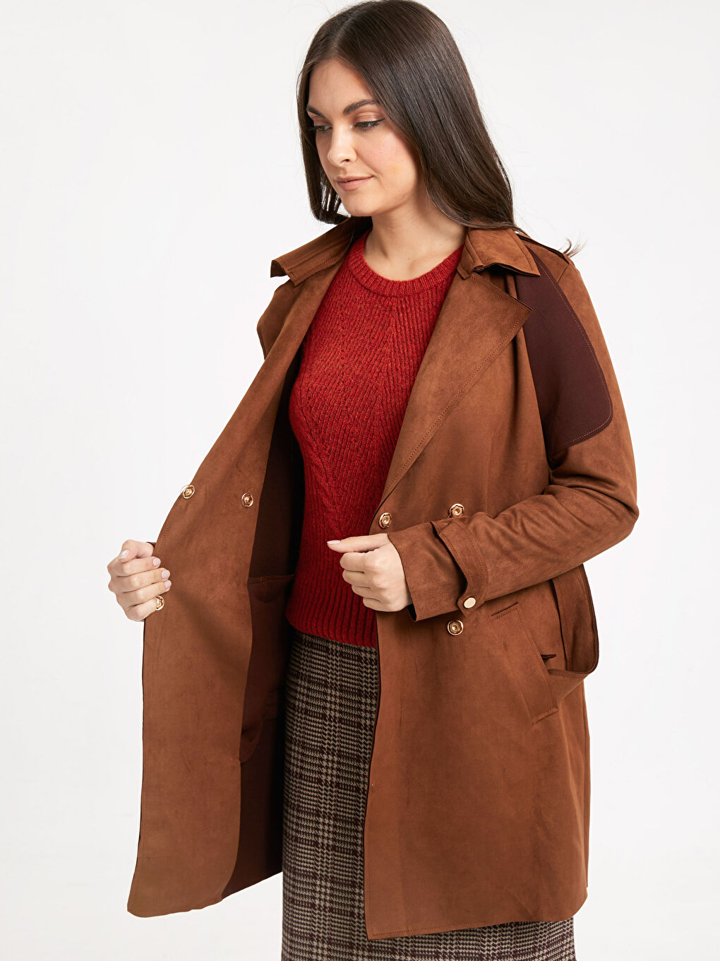 Woman BROWN Trenchcoat-1