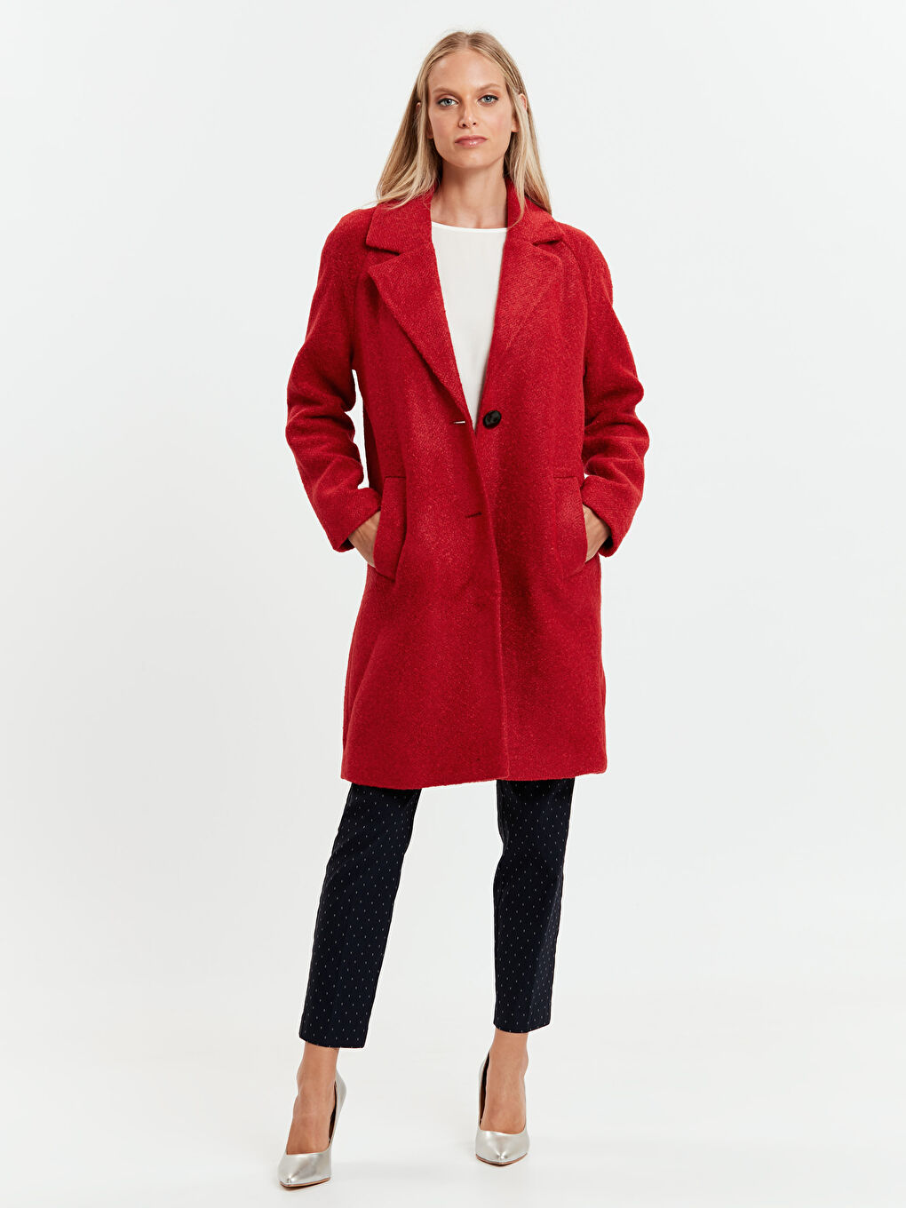 بالطو جوخ ياقة عالية-2