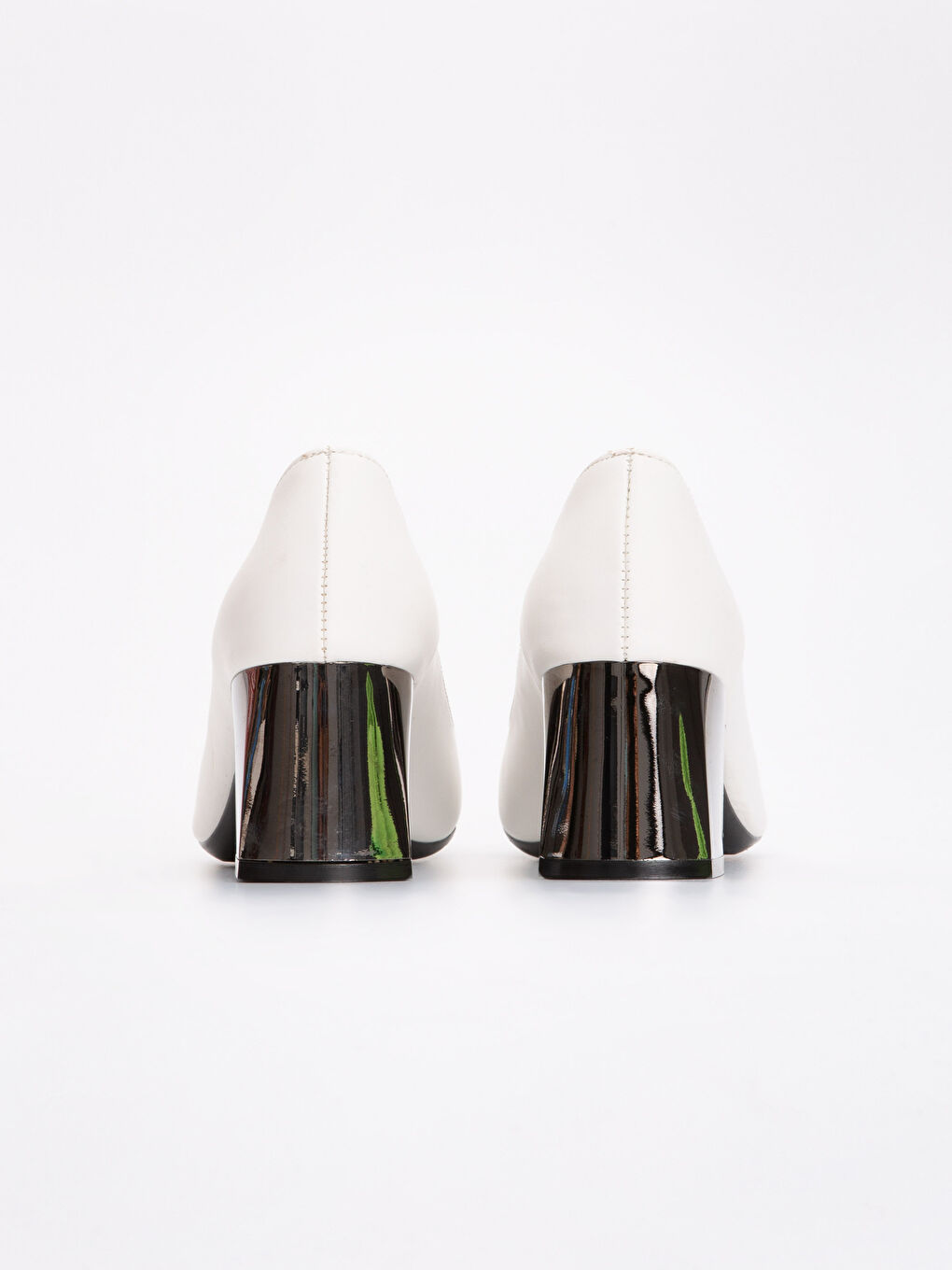 أحذية بكعب عالي-3