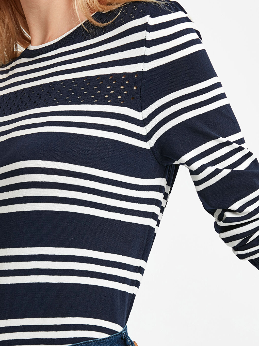 Crew Neck Striped Women's Sweater-3
