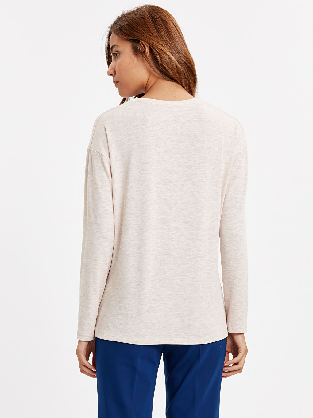 Bej Bisiklet Yaka Payet İşlemeli Uzun Kollu Kadın Tişört-1