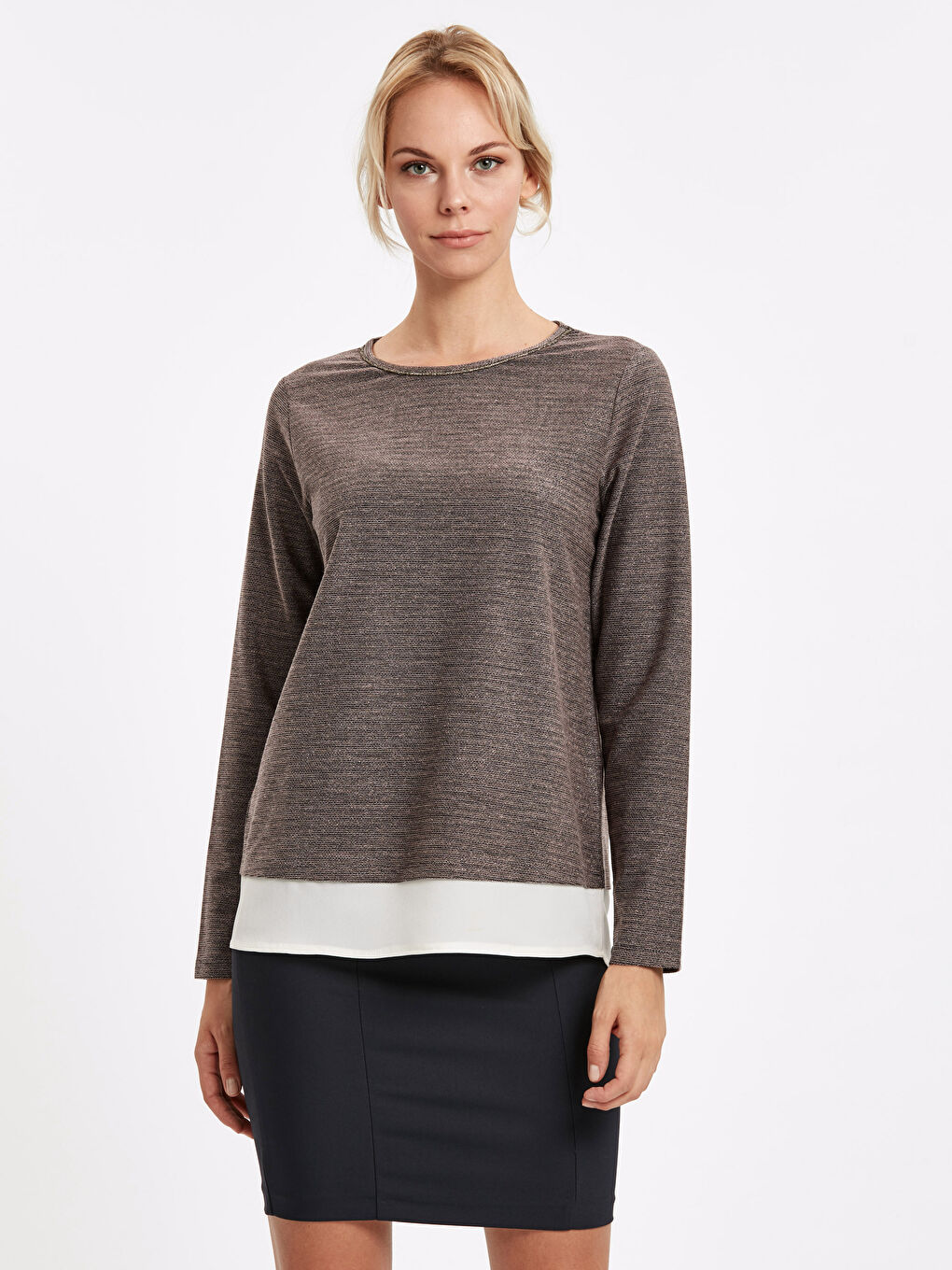 Pembe Bisiklet Yaka Standart Fit Uzun Kollu Kadın Bisiklet Yaka Tişört