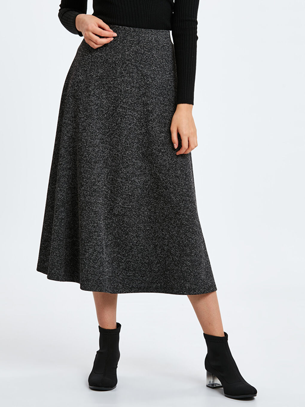 Comfortable Fit Women's Skirt-1