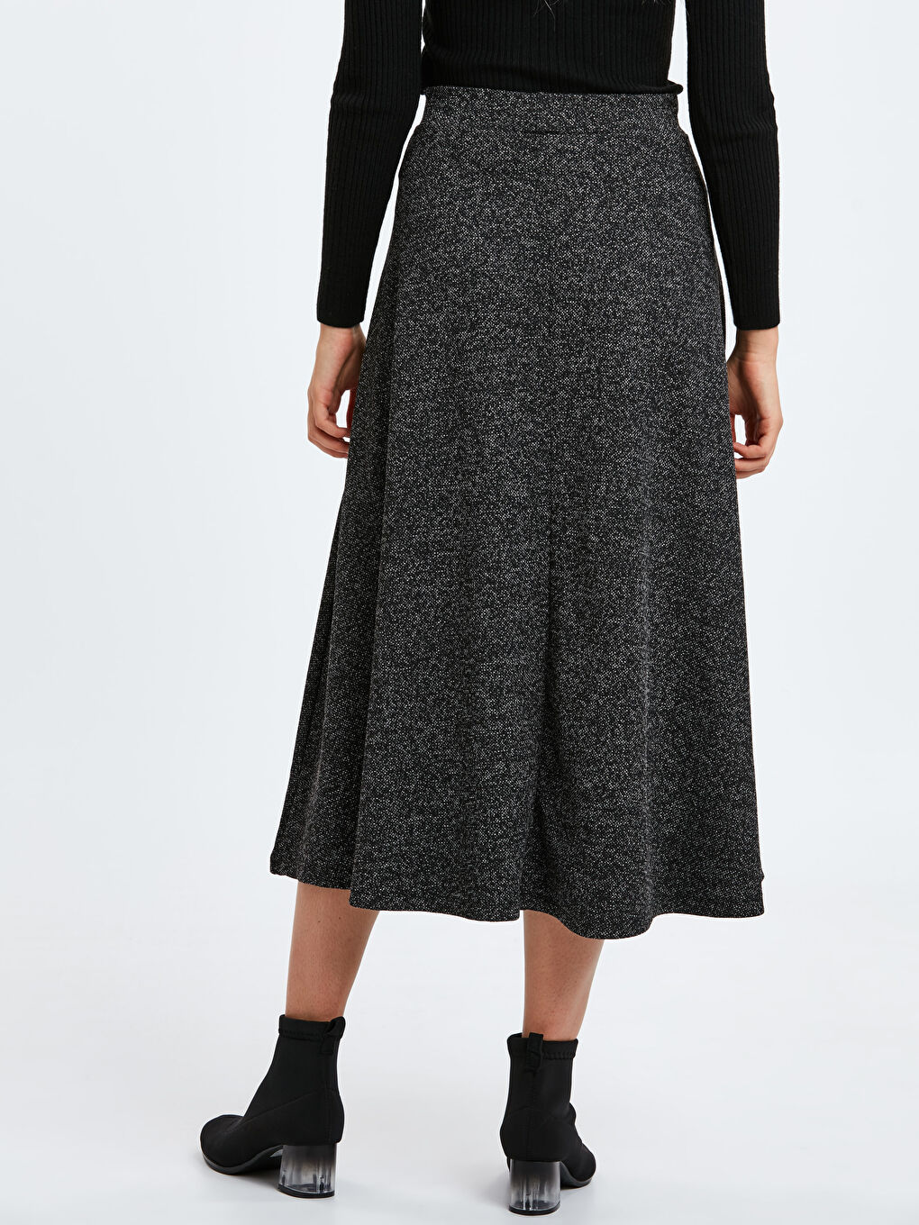 Comfortable Fit Women's Skirt-2