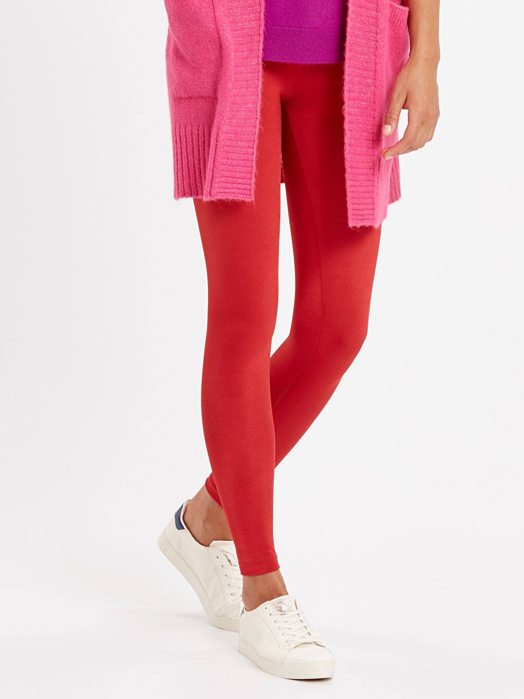 Woman RED Leggings-1