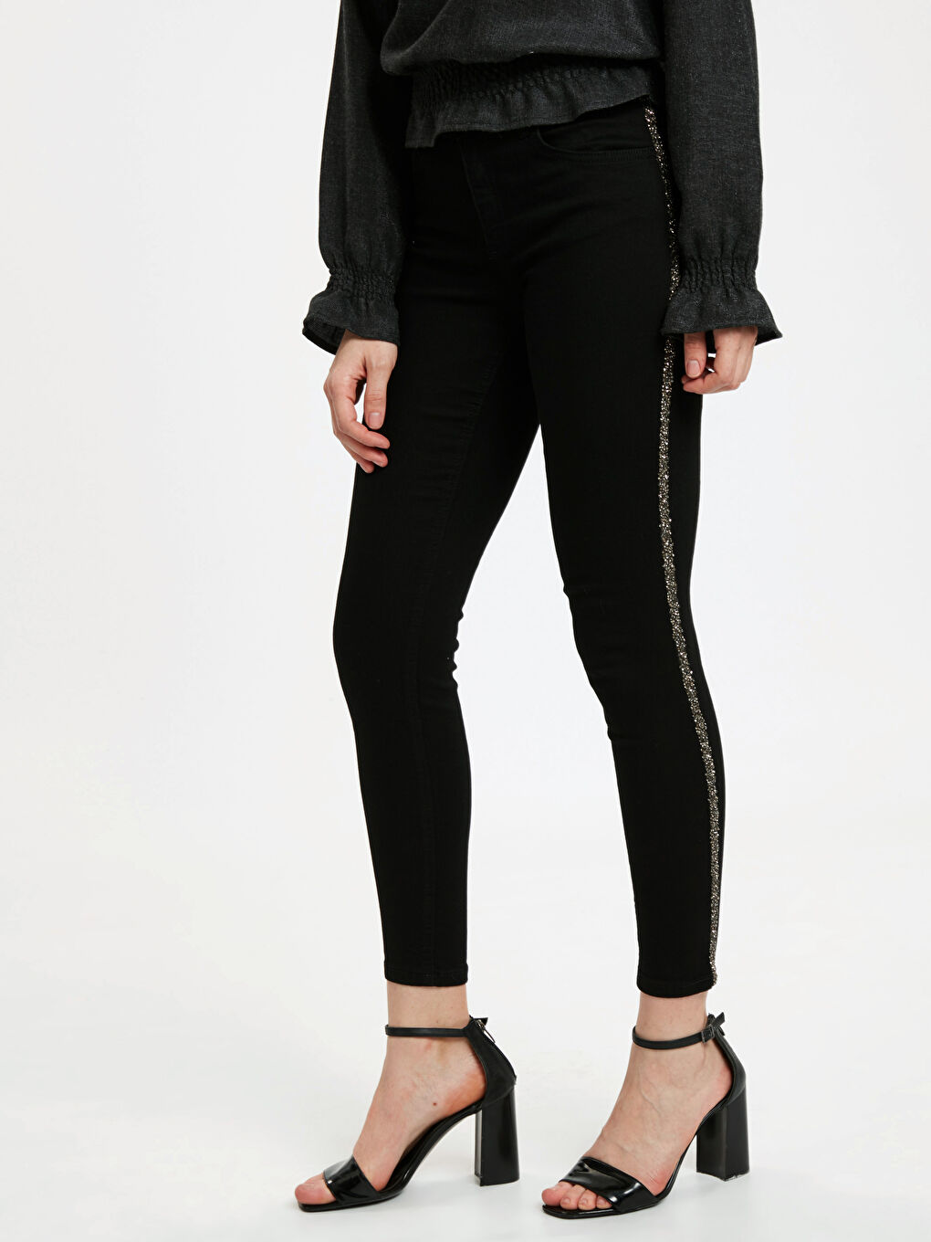Woman BLACK Jeans-1