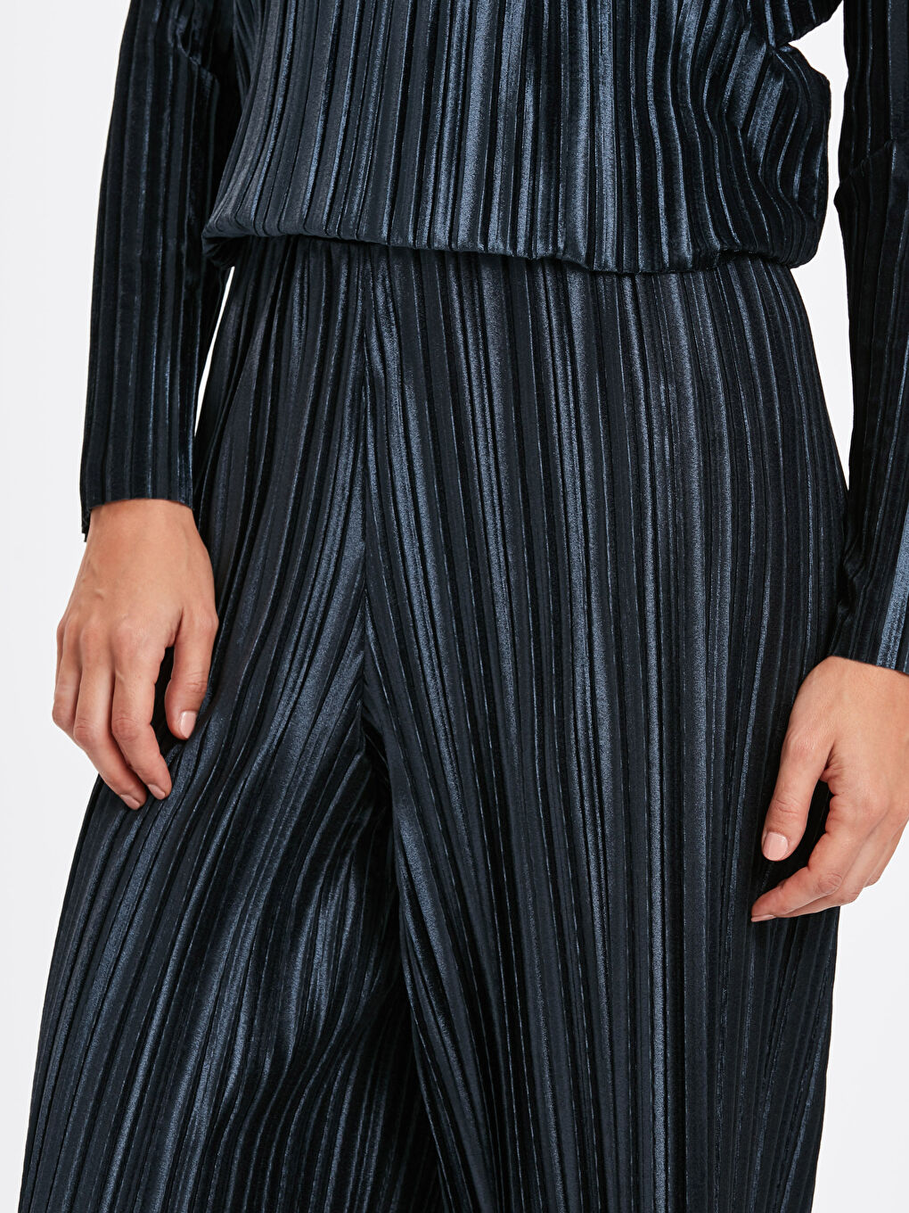 Woman NAVY Trousers-3