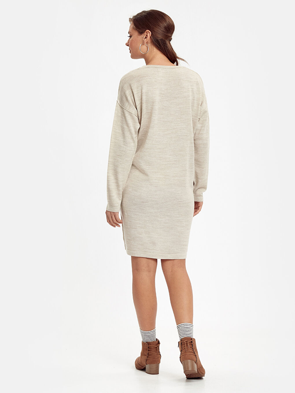 Платье стандартного кроя с V-образным вырезом для женщин-1