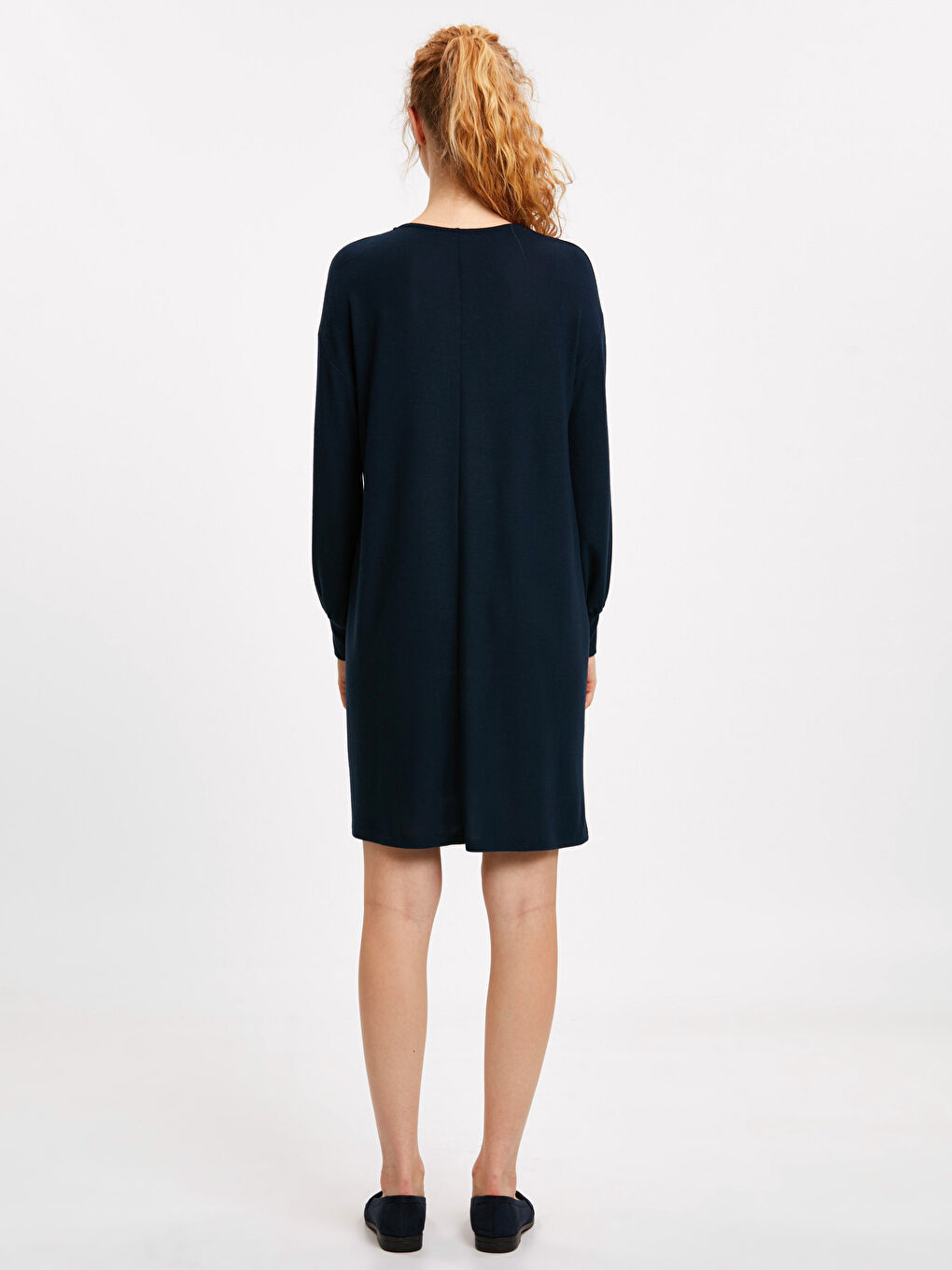 Платье Женское Хлопковое Трикотажное С V-Образным Вырезом-1