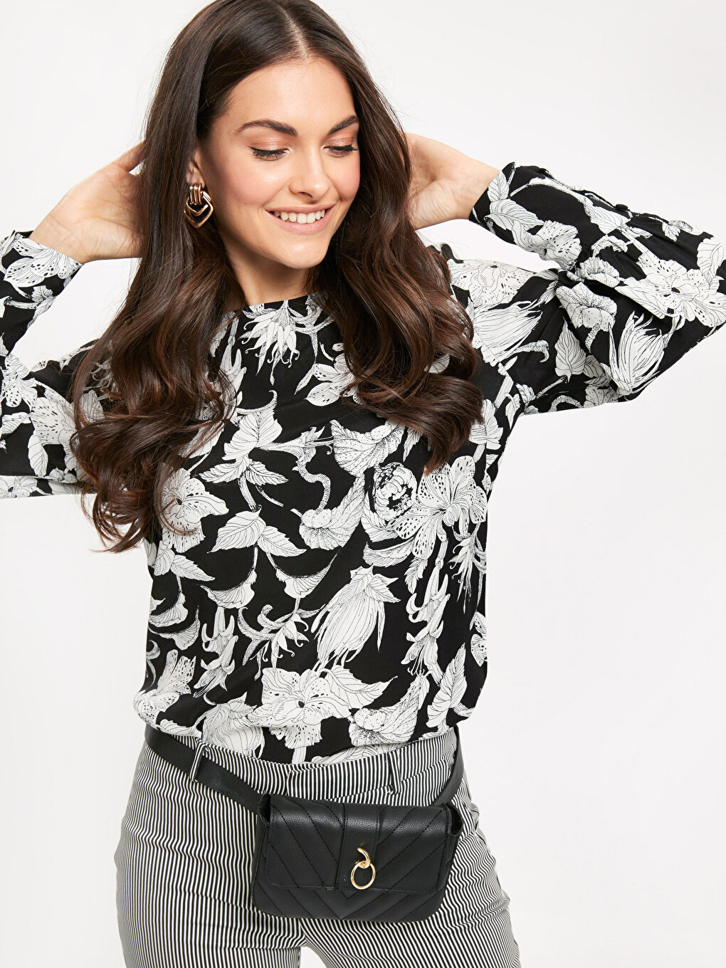 Siyah Baskılı Bluz