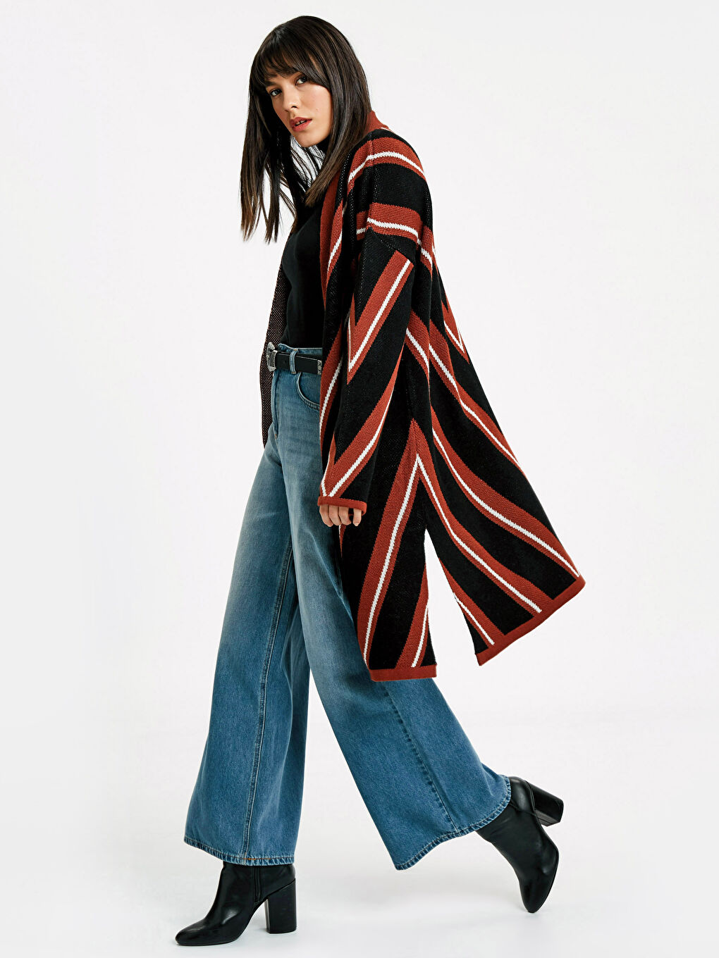 Kahverengi Kadın Hırka-2