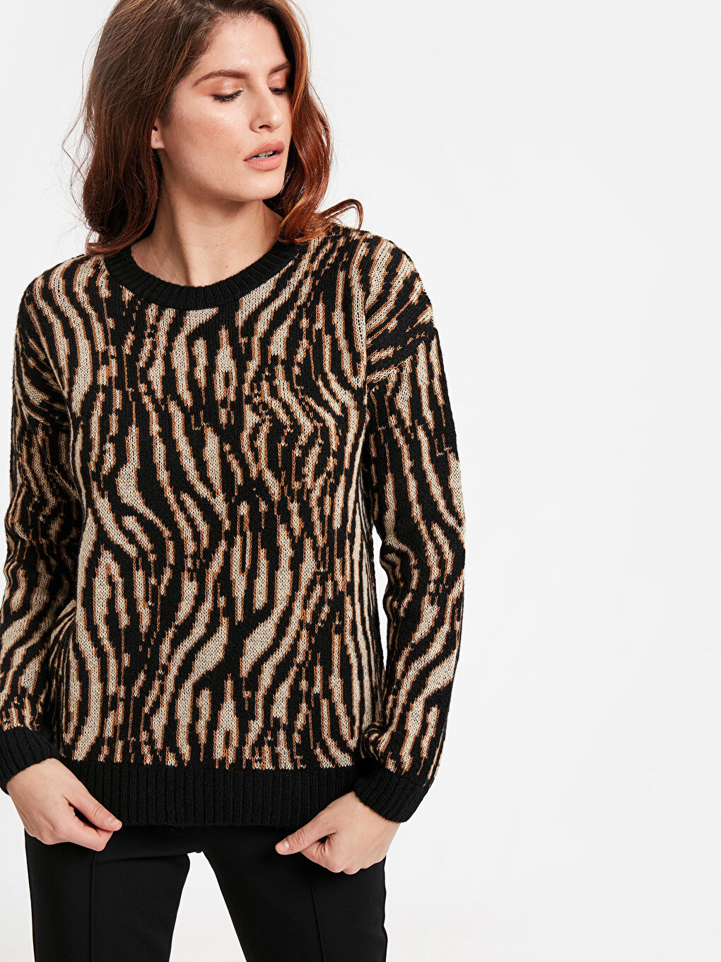 Светр з круглим вирізом, самовізерунковий, довгий рукав, трикотажний, для жінок