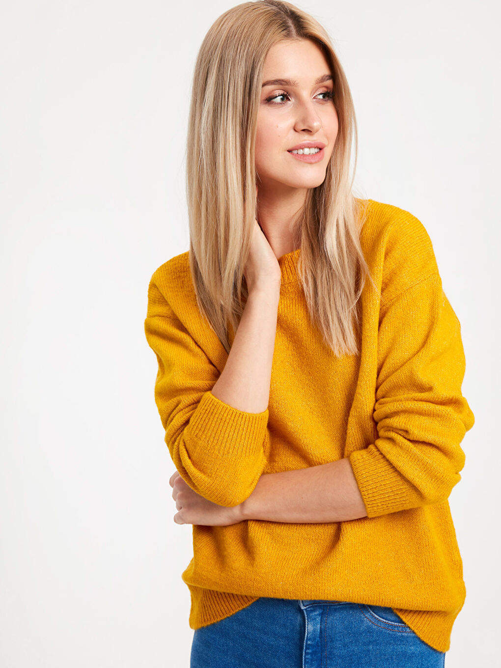 Woman YELLOW Sweater
