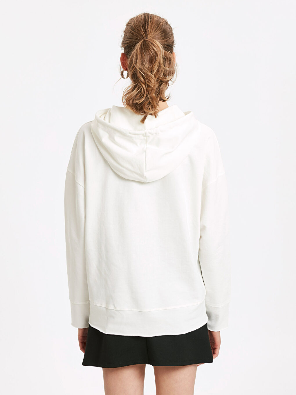 Ekru Regular Fit San Francisco Baskılı Kadın Hoodie-1