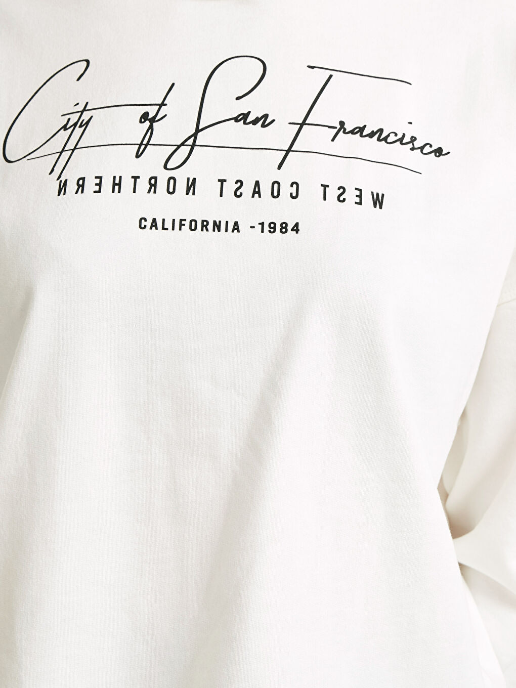 Ekru Regular Fit San Francisco Baskılı Kadın Hoodie-3