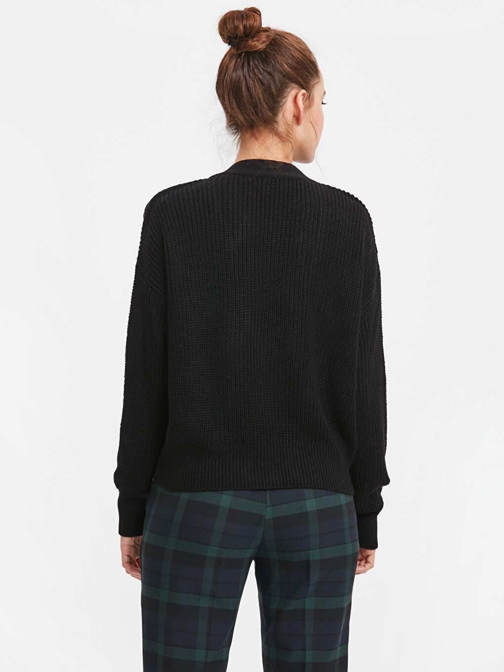 Woman BLACK Sweater-1