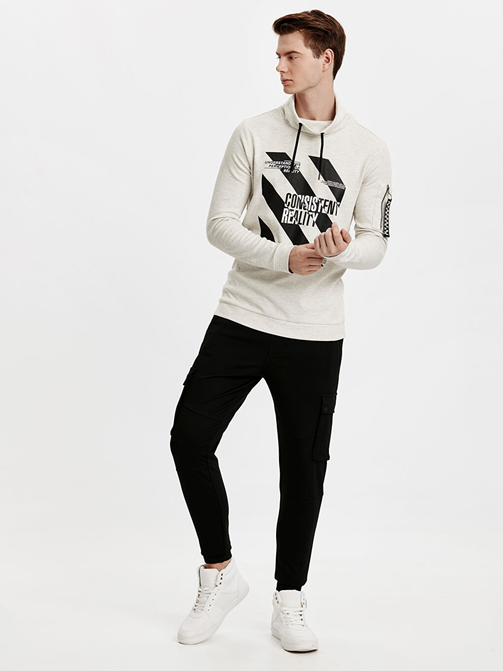 Siyah-Beyaz-Turuncu Sweatshirt-2