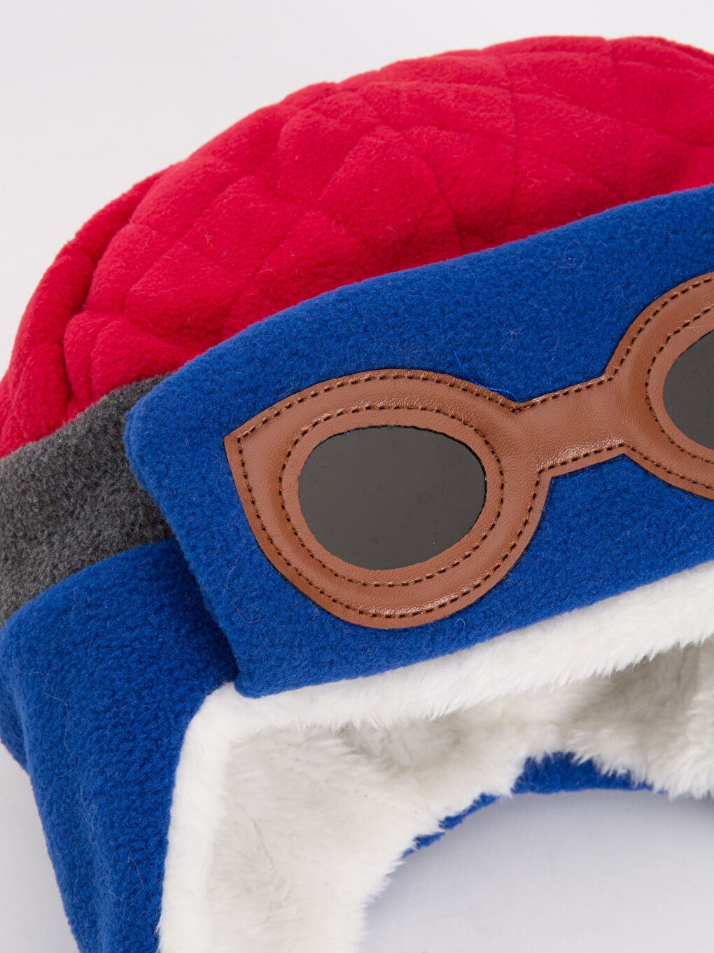 Ұлдар қызыл Кепка-1