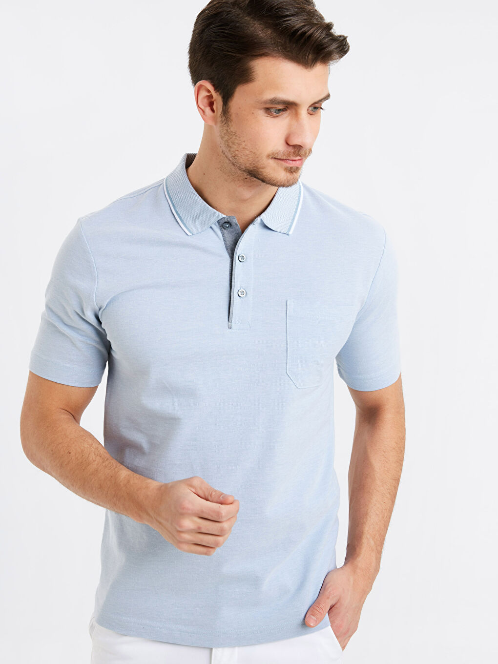 تي شيرت أزرق فاتح رجال