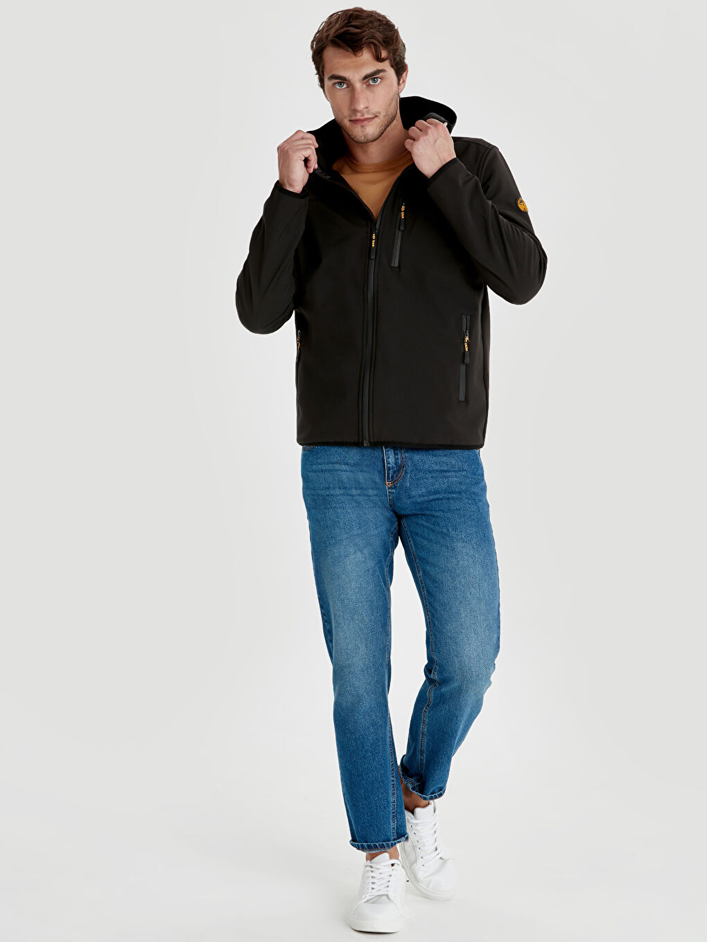 Yeni Siyah Yağmurluk-3