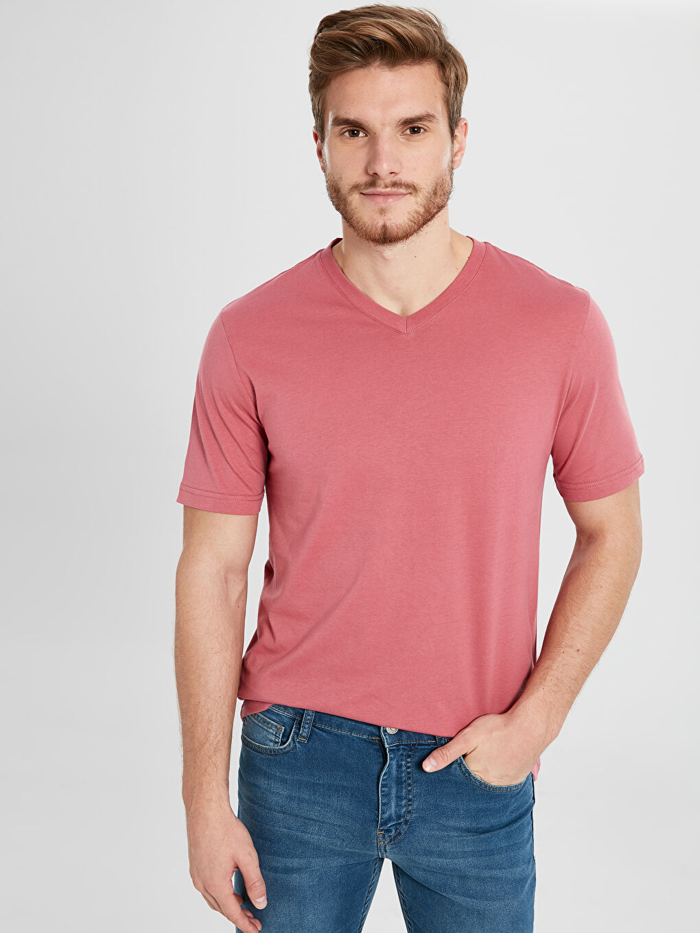 Pembe V Yaka Kısa Kollu Basic Pamuklu Tişört