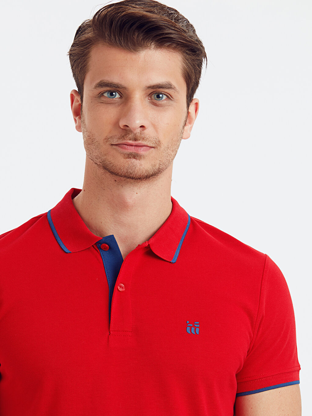 Чоловік ЧЕРВОНИЙ Футболка-3