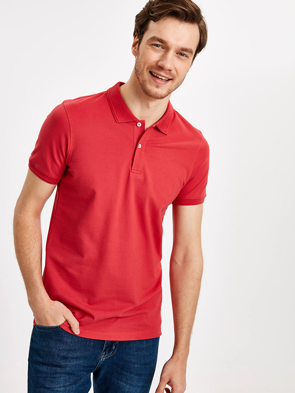Kırmızı Polo Yaka Kısa Kollu Pike Tişört