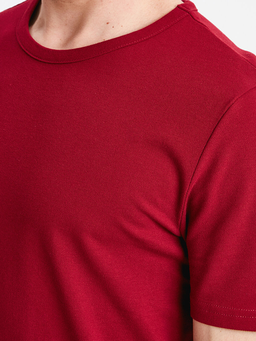 Хлопковая футболка с короткими рукавами и круглым вырезом-3