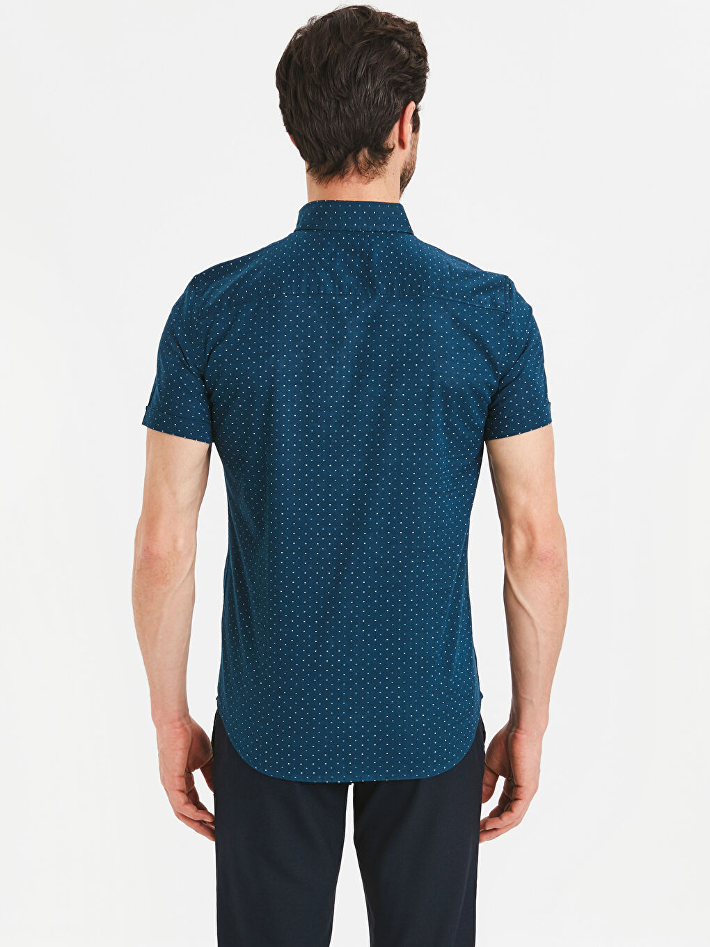 Чоловік ТЕМНО-СИНІЙ Сорочка-1